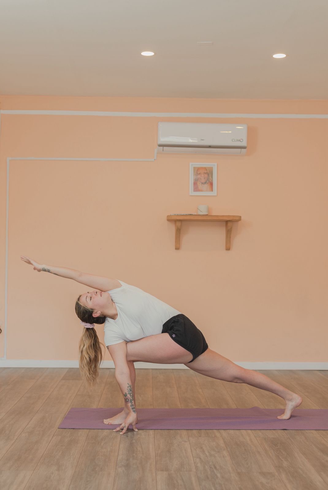 Utthita Parsvakonasana, postura del ángulo lateral